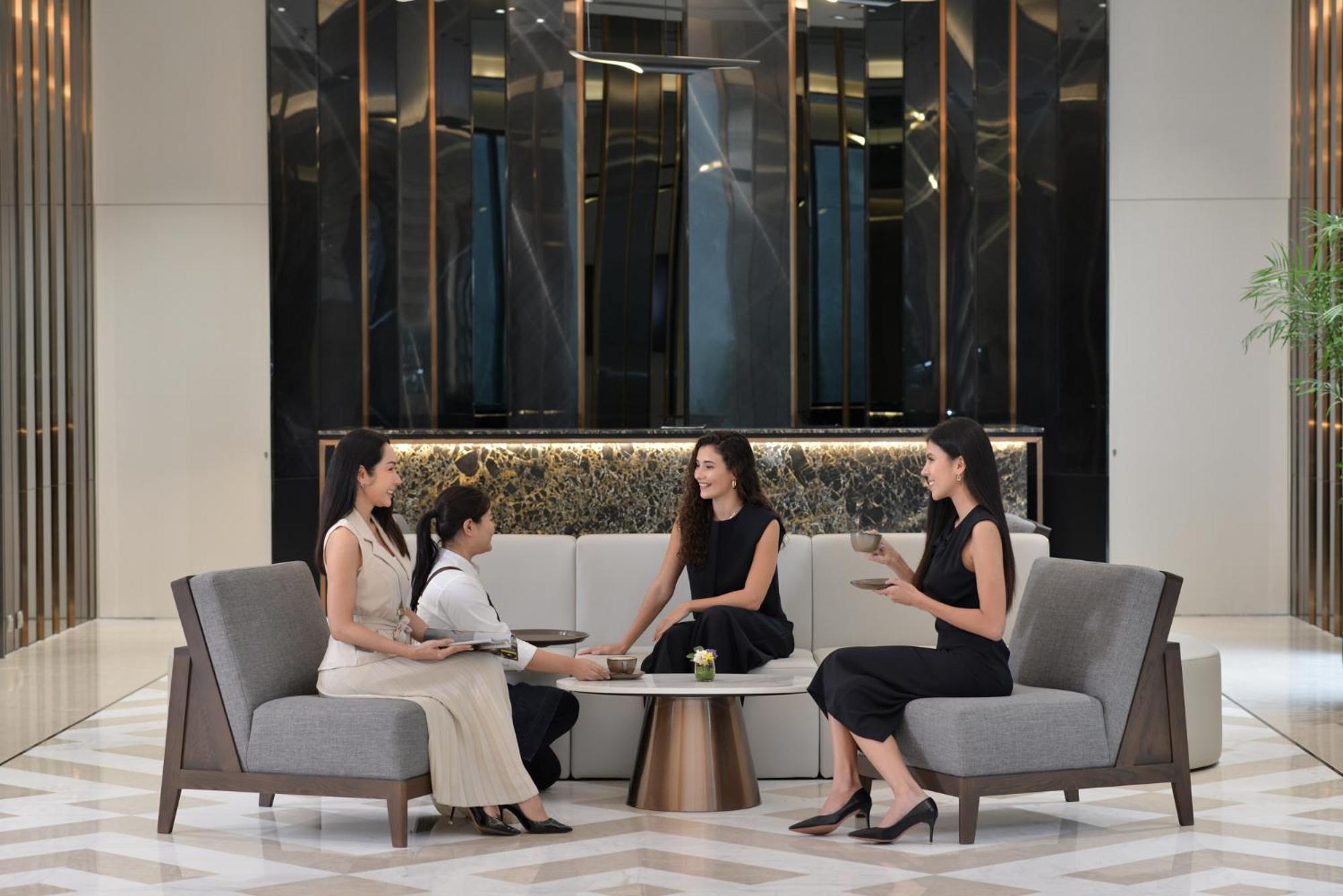 Gm Estate Hotel And Executive Apartments Sukhumvit 20 Bangkok Bagian luar foto